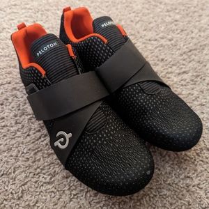 Peloton altos cycling shoes